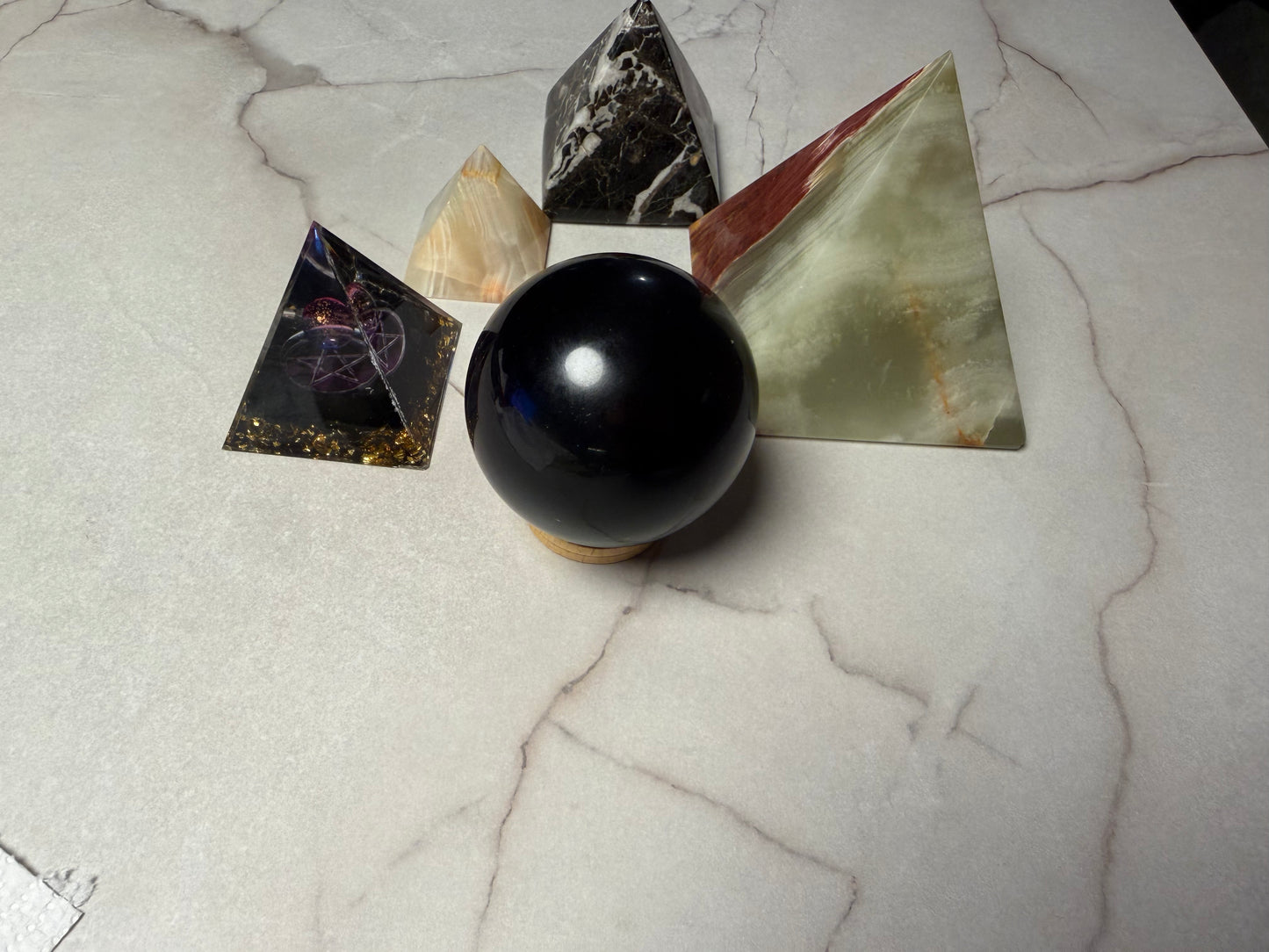 Топка от Обсидиан